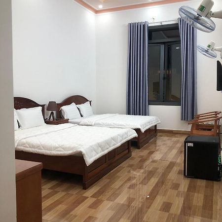 Khach San Nguyen Long Hotell Bao Loc Exteriör bild