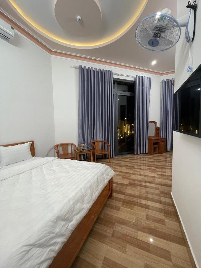 Khach San Nguyen Long Hotell Bao Loc Exteriör bild